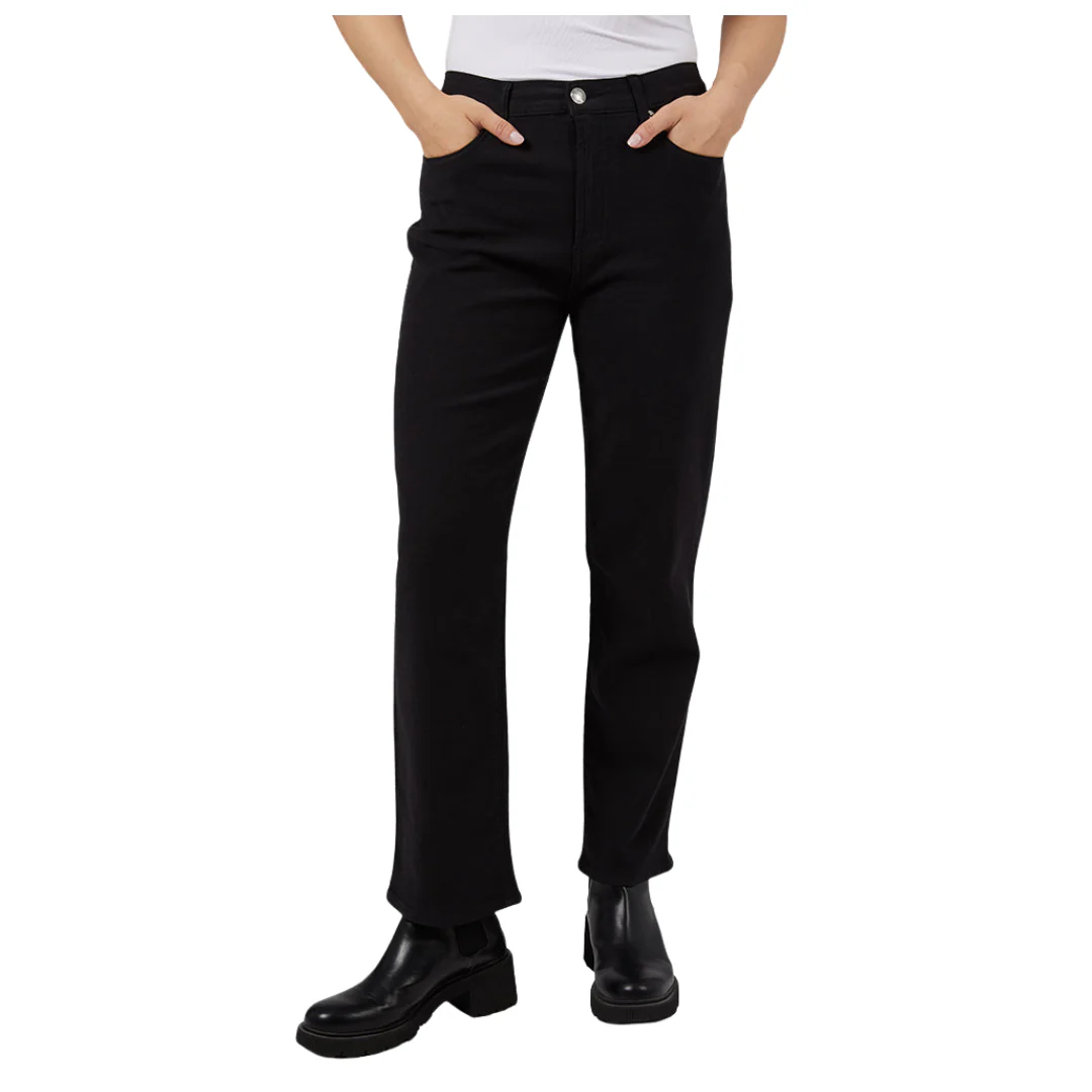 32 Degrees Women's Stretch Comfort Relaxed Jean