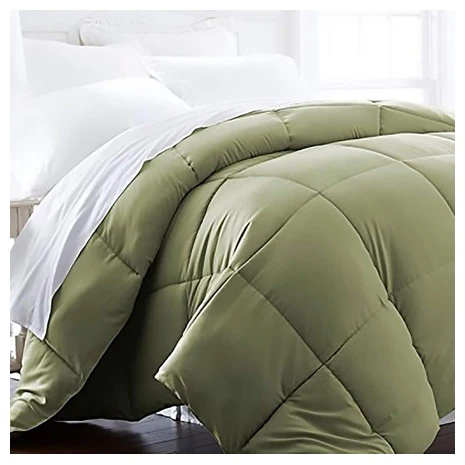 Beckham Hotel Collection 1600 Series Down Alternative Comforter